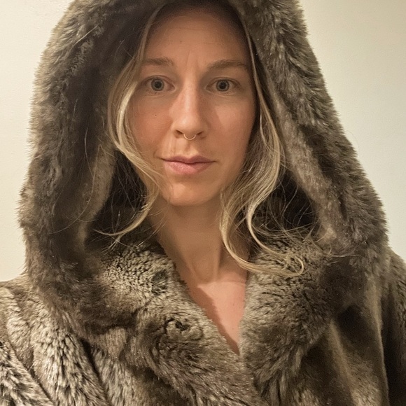 faux fur jacket! - Picture 5 of 5